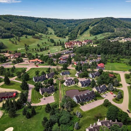 Family Townhouse With Fireplace Ellicottville Εξωτερικό φωτογραφία